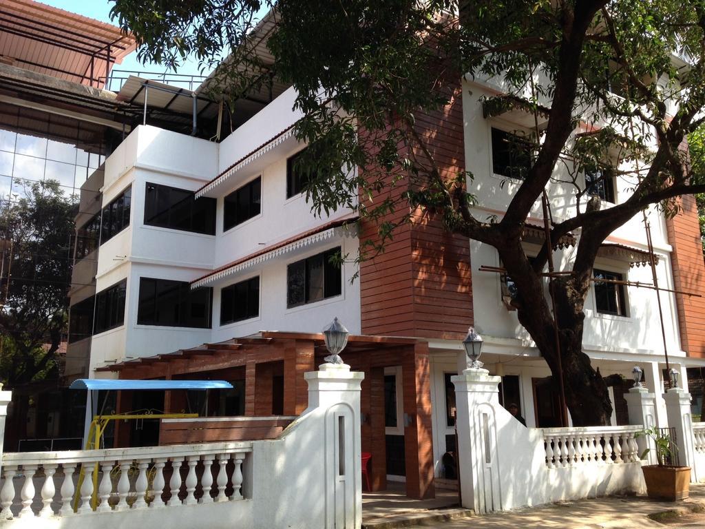 Hotel Campal Panaji Exterior foto